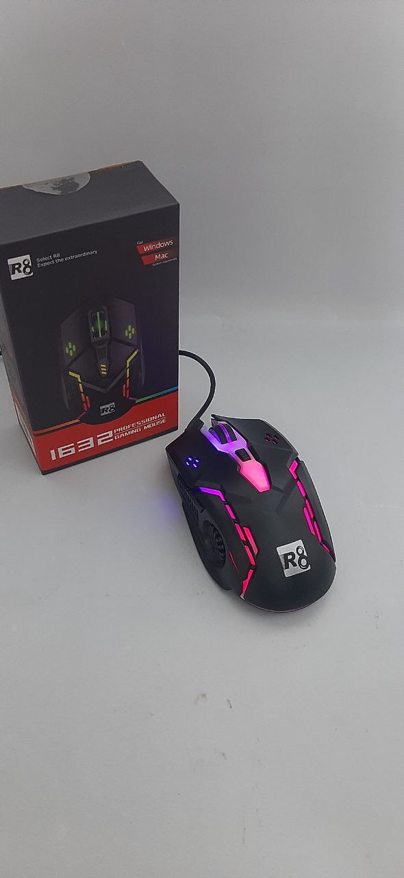 موس گیمینگ - موس گیمینگ R8    RGB    
مدل:1632
پورت USB
تعداد کلید ها:6عدد
طول عمر:3.500.000کلید
وضوح تصویر:تا3600
طول سیم:  150 CM
